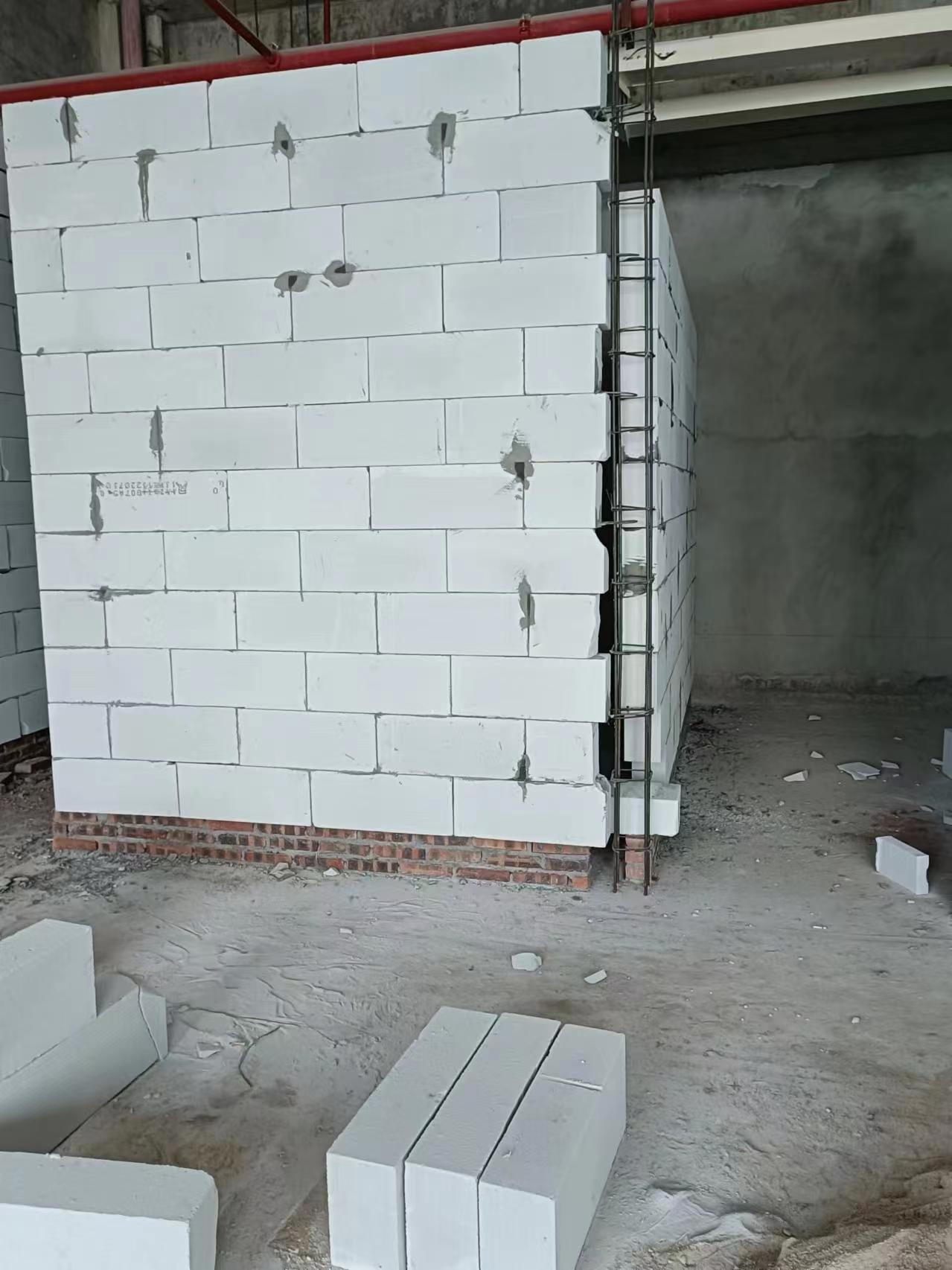 轻质砖隔墙施工场景 8